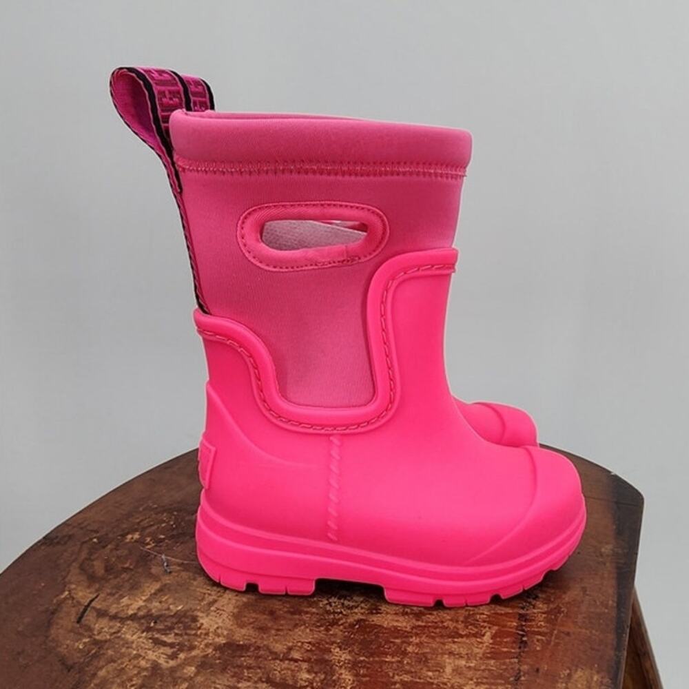 UGG Mid Wellies Taffy Pink Rain Boots Size 6‎